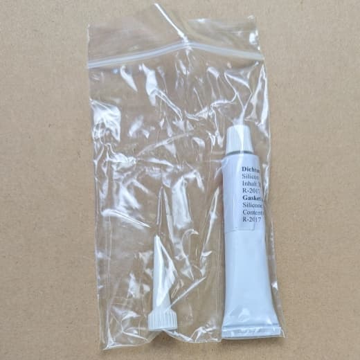 Ремкомплект уплотнителя вала сальник + крышка 10393