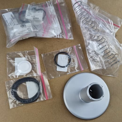 Ремкомплект впускного клапана RB80E