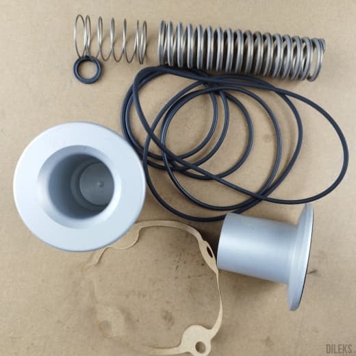 Ремкомплект впускного клапана R40E