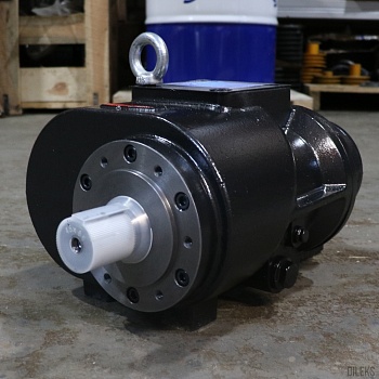 Винтовой блок YNE133RA